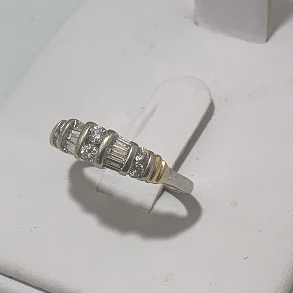 Diamond Ring 🛑SOLD - Picture 3 of 4